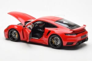 Porsche 911 992 Turbo S Sport Design Rouge Minichamps 1:18 113069078 Métal — image 5 sur 8