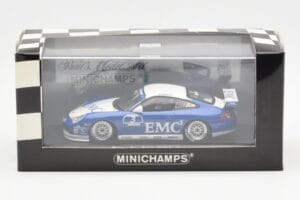 Porsche 911 996 GT3 Cup EMC2 #3 W. Henzler Porsche Carrera Cup 2004 Minichamps 1:43 400046203 Métal — image 3 sur 3
