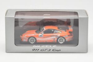 Porsche 911 996 GT3 Cup #88 Adidas Minichamps 1:43 WAP02012217 Métal — image 4 sur 4