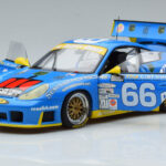 Porsche 911 996 GT3 R #6 24 Hours of Daytona GT Class Winner 2002 AUTOart 1:18 - image 2 of 7