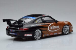 Porsche 911 996 GT3 R #2 S. Miau Carrera Cup Asia 2004 AUTOart 1:18 80488 Métal — image 3 sur 7