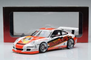 Porsche 911 997 GT3 Cup #98 P. Ma Carrera Cup Asia 2006 AUTOart 1:18 80689 Métal — image 7 sur 7