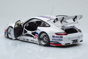 Porsche 911 997 GT3 RSR #1 Presentation Car 2007 AUTOart 1:18 WAP02100618 Métal — image 5 sur 8