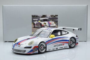 Porsche 911 997 GT3 RSR #1 Presentation Car 2007 AUTOart 1:18 WAP02100618 Métal — image 8 sur 8