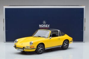 Porsche 911 E Targa Norev 1:18 187643 Métal — image 7 sur 7