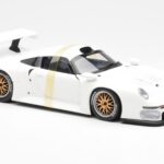 Porsche 911 GT1 Blanc UT Models 1:18 - image 4 of 6