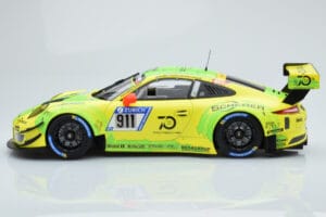Porsche 911 GT3 R Manthey Racing #911 F. Scherer / K. Estre / R. Dumas / L. Vanthoor / E. Bamber 24 Hours of Nurburgring 2018 — image 3 sur 6
