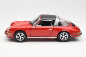 Porsche 911 Targa S Rouge Schuco 1:18 450036200 Métal — image 5 sur 9