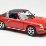 Porsche 911 Targa S Rouge Schuco 1:18 450036200 - image 7 of 9