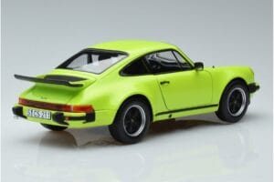 Porsche 911 930 Turbo 3.0 Vert Clair Norev 1:18 187666 Métal — image 3 sur 7