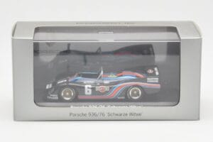 Porsche 936/76 Martini #6 Schwarze Witwe Minichamps 1:43 WAP02000518 Métal — image 4 sur 4