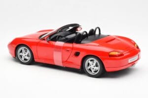 Porsche Boxster 986 Rouge UT Models 1:18 180065830 Métal — image 5 sur 6