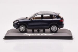 Porsche Cayenne 9PA Diesel Bleu Foncé Minichamps 1:43 WAP0200030B