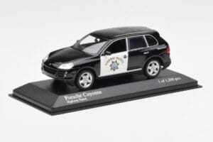 Porsche Cayenne 9PA Highway Patrol Minichamps 1:43 400066291 Métal — image 2 sur 4