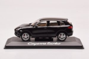 Porsche Cayenne 92A Turbo Noir Minichamps 1:43