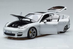 Porsche Panamera 970 Turbo Argent Norev 1:18 187609 Métal — image 2 sur 7