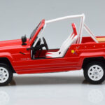 Renault 4L JP4 Rouge Otto 1:18 - image 3 of 6