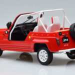 Renault 4L JP4 Rouge Otto 1:18 - image 5 of 6