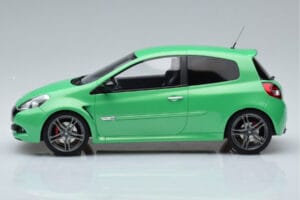 Renault Clio 3 RS Vert Otto 1:18 OT900 Résine — image 3 sur 6