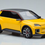 Renault E-Tech Electric Prototype Jaune Otto 1:18 - image 4 of 6