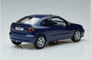 Renault Megane I Coupé 2.0 16V Otto 1:18 OT953 Résine — image 2 sur 6