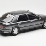 Renault 25 V6 Injection Phase 1 Gris Otto 1:18 - image 2 of 6
