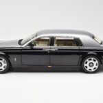 Rolls-Royce Phantom VII EWB Noir et Argent Kyosho 1:18 08841BKS - image 4 of 8
