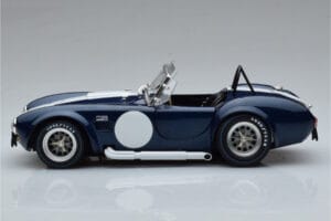 Shelby Cobra 427 S/C Bleu Foncé Kyosho 1:18 08048DBL Métal — image 4 sur 9