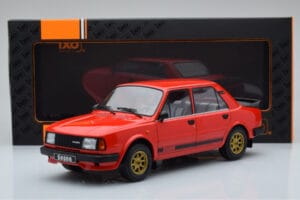 Skoda 130 LR Rouge IXO 1:18 18CMC159 Métal — image 6 sur 6