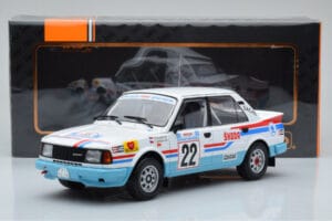 Skoda 130 LR #22 S. Kvaizar / J. Janecek Rally Acropolis 1986 IXO 1:18 18RMC157B Métal — image 6 sur 6