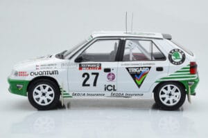 Skoda Felicia #27 P. Sibera / P. Gross Rally RAC Lombard 1995 IXO 1:18 18RMC148 Métal — image 3 sur 6