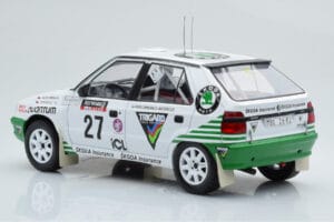 Skoda Felicia #27 P. Sibera / P. Gross Rally RAC Lombard 1995 IXO 1:18 18RMC148 Métal — image 5 sur 6