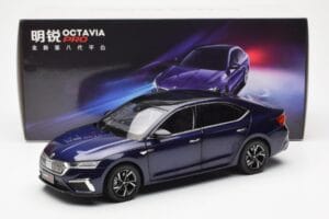 Skoda Octavia Pro Bleu FAW 1:18 ZMR000006BLA Métal — image 8 sur 8