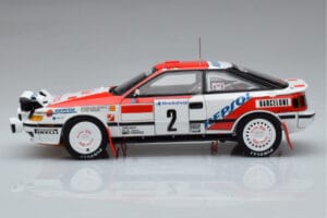 Toyota Celica GT-Four ST165 #2 C. Sainz / L. Moya Winner Rally Monte Carlo 1991 Kyosho 1:18 08961B Métal — image 4 sur 12