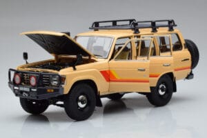 Toyota Land Cruiser 60 Beige Avec Pièces Optionnelles Kyosho 1:18 08956XBE Métal — image 2 sur 12