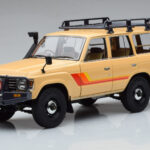 Toyota Land Cruiser 60 Beige Avec Pièces Optionnelles Kyosho 1:18