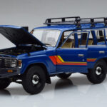 Toyota Land Cruiser 60 Bleu Avec Pièces Optionnelles Kyosho 1:18 - image 2 of 11