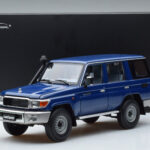 Toyota Land Cruiser J76 Bleu Almost Real 1:18 - image 7 of 7