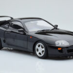 Toyota Supra A80 Noir LCD 1:18 - image 4 of 7