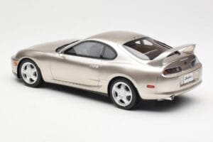 Toyota Supra A80 Argent Otto 1:18 OTM715 Résine — image 5 sur 6