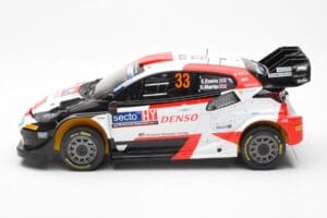 Toyota GR Yaris Rally1 #33 E. Evans / S. Martin Rally Finland 2023 IXO 1:18 18RMC174A Métal — image 3 sur 6