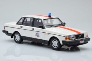 Volvo 240 GL Police Belgique Minichamps 1:18 155171492 Métal — image 4 sur 6