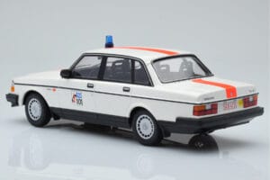 Volvo 240 GL Police Belgique Minichamps 1:18 155171492 Métal — image 5 sur 6