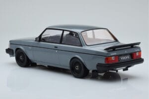 Volvo 240 Turbo Gris IXO 1:18 18CMC089 Métal — image 5 sur 6