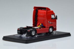 Volvo FH12 Rouge IXO 1:43 TR123 Métal — image 2 sur 6