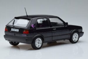 Volkswagen Golf GTI Mk2 Fire and Ice Violet Norev 1:18 188558 Métal — image 3 sur 7