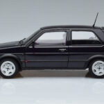 Volkswagen Golf GTI Mk2 Fire and Ice Violet Norev 1:18 - image 4 of 7