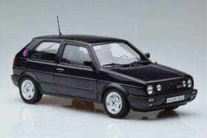 Volkswagen Golf GTI Mk2 Fire and Ice Violet Norev 1:18 188558 Métal — image 5 sur 7