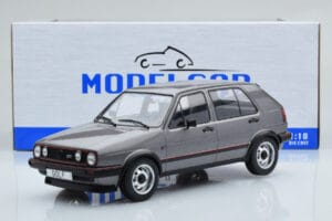 Volkswagen Golf GTI Mk2 Gris MCG 1:18 MCG18390 Métal — image 6 sur 6