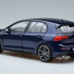 Volkswagen Golf GTI Mk8 Bleu Norev 1:18 188594 Métal - image 6 of 7